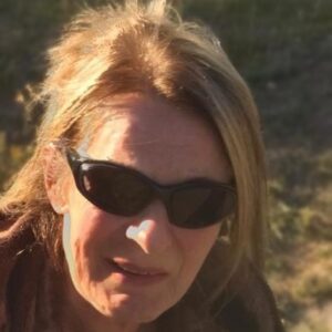 verkoper enthousiast over stylen